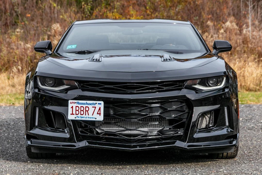 2018 Chevrolet Camaro SS 6th Gen - Image 2 of 31