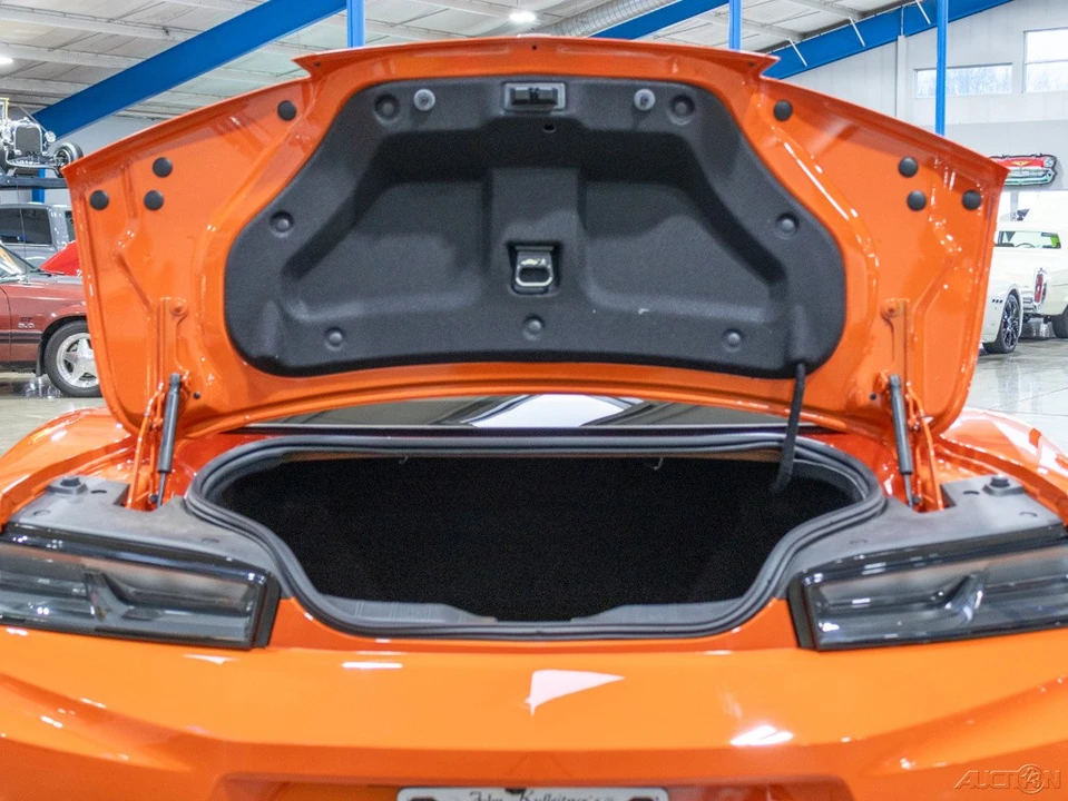 2018 Chevrolet Camaro SS 6th Gen - Image 18 of 21