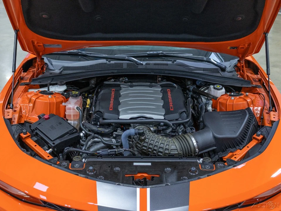 2018 Chevrolet Camaro SS 6th Gen - Image 12 of 21