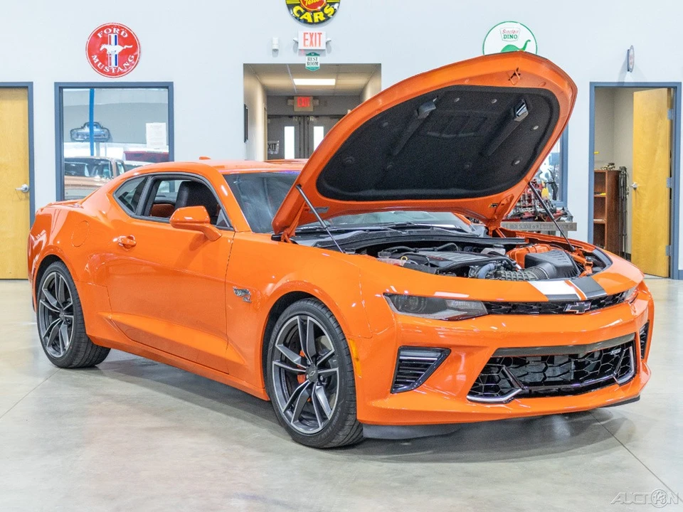 2018 Chevrolet Camaro SS 6th Gen - Image 9 of 21