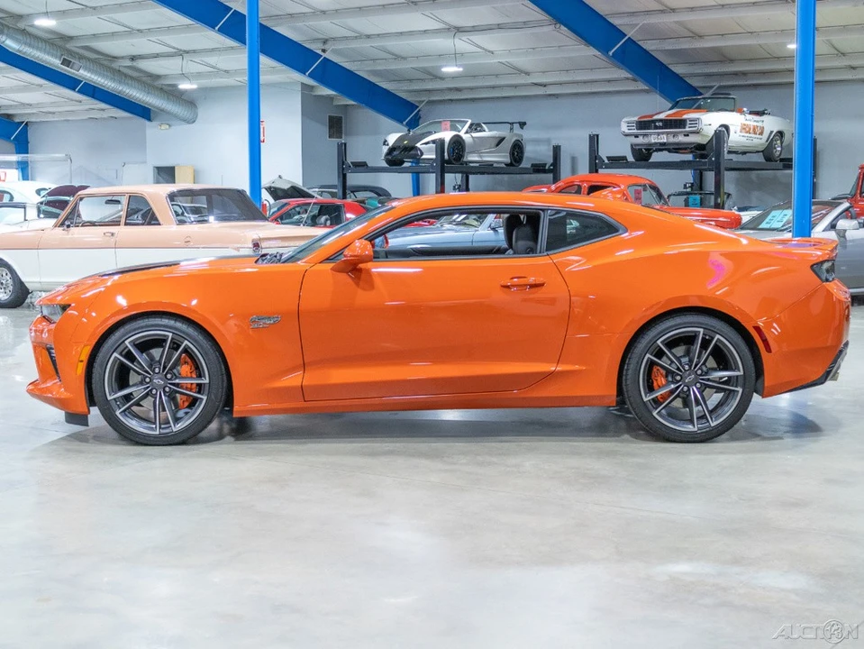 2018 Chevrolet Camaro SS 6th Gen - Image 4 of 21