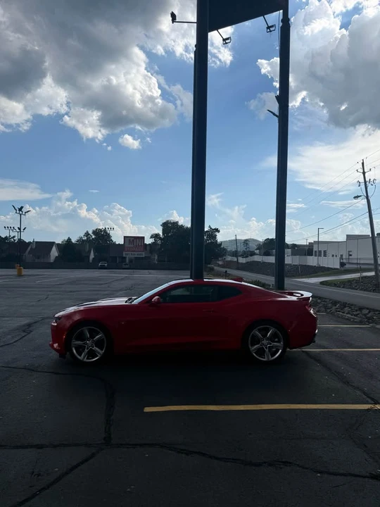 2018 Chevrolet Camaro SS 6th Gen - Image 3 of 10