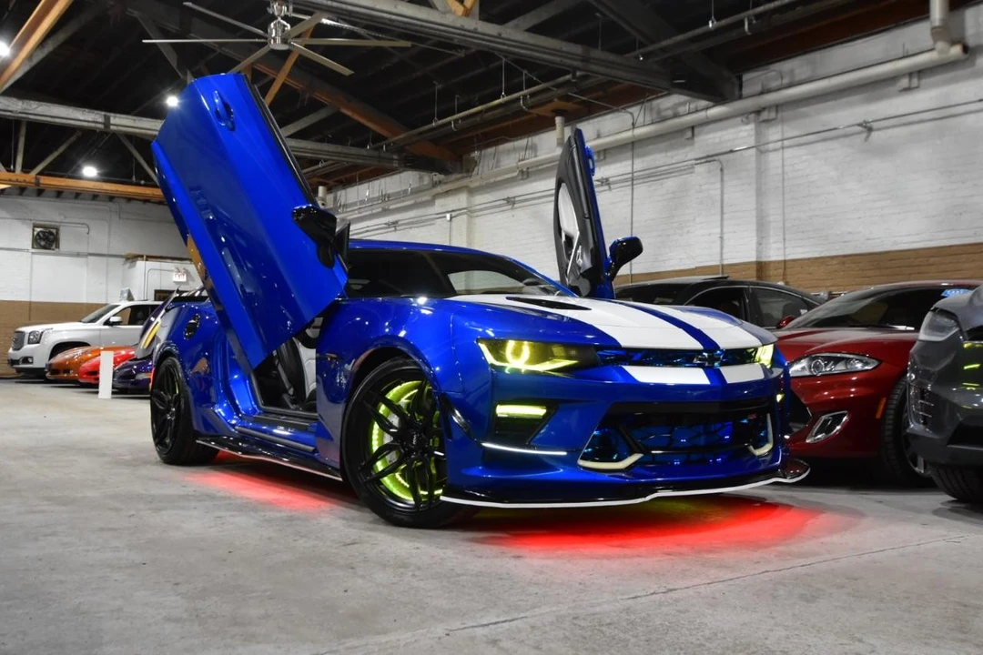 2018 Chevrolet Camaro SS 6th Gen - Image 3 of 12