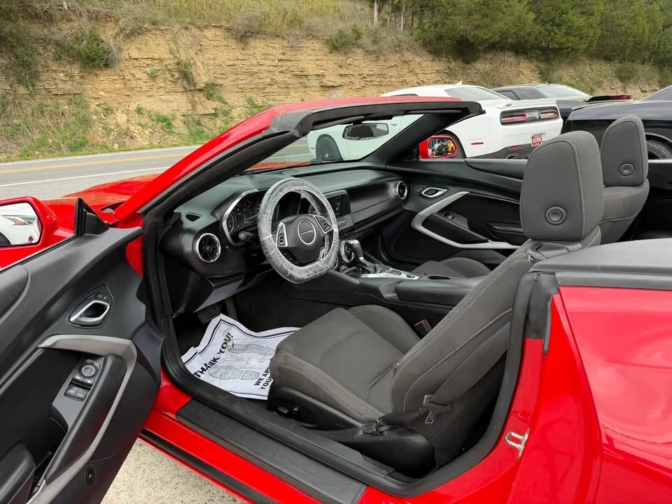 2018 Chevrolet Camaro 6th Gen - Image 11 of 16