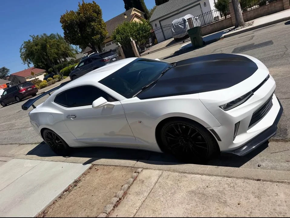 2018 Chevrolet Camaro 6th Gen - Image 2 of 7