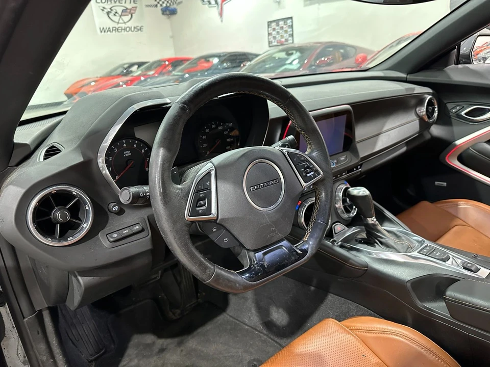 2018 Chevrolet Camaro 6th Gen - Image 10 of 11