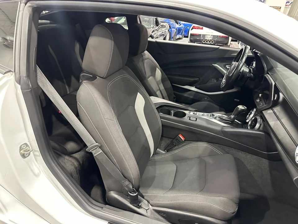 2018 Chevrolet Camaro 6th Gen - Image 14 of 21