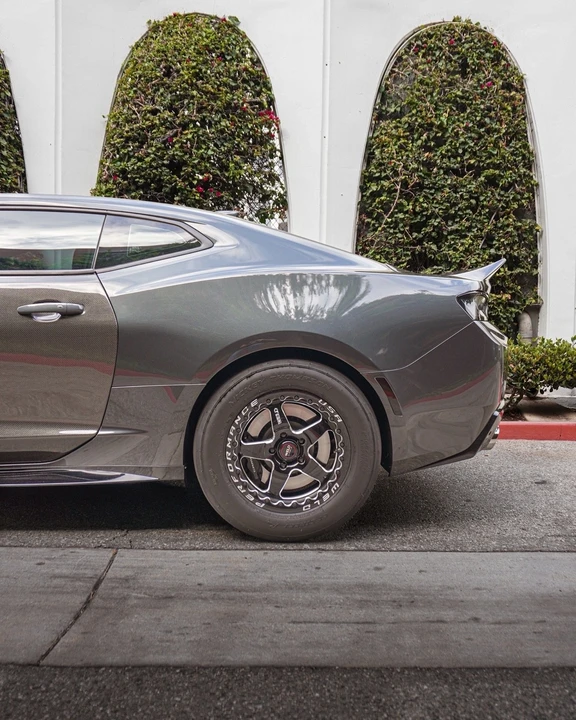 2018 Chevrolet Camaro - Image 6 of 15