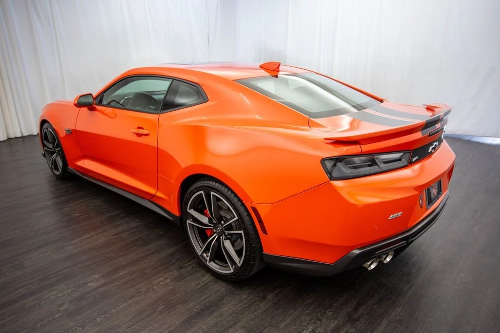 2018 Chevrolet Camaro SS 6th Gen - Image 11 of 12