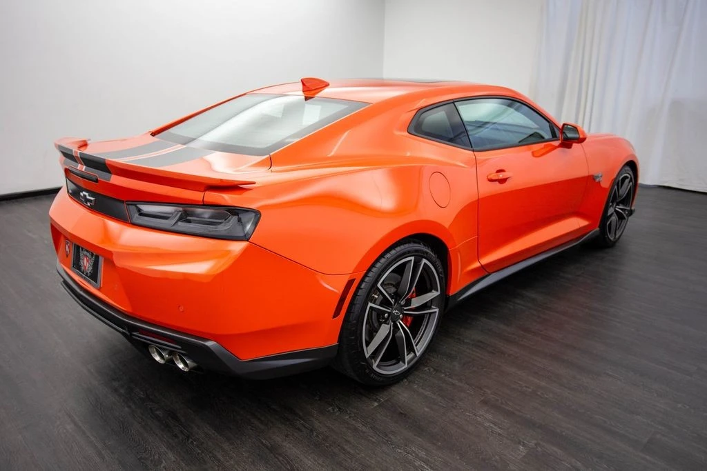 2018 Chevrolet Camaro SS 6th Gen - Image 10 of 12