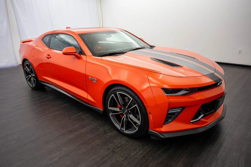 2018 Chevrolet Camaro SS 6th Gen - Image 2 of 12