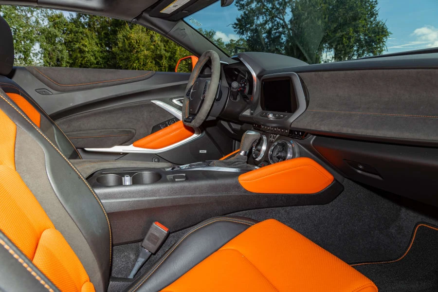 2018 Chevrolet Camaro 6th Gen - Image 28 of 31