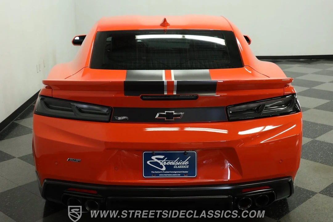 2018 Chevrolet Camaro 6th Gen - Image 9 of 12