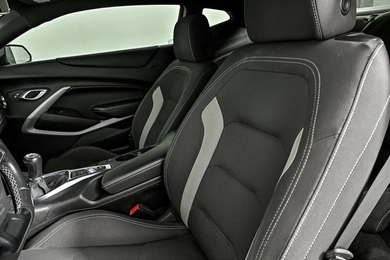 2018 Chevrolet Camaro 6th Gen - Image 16 of 27