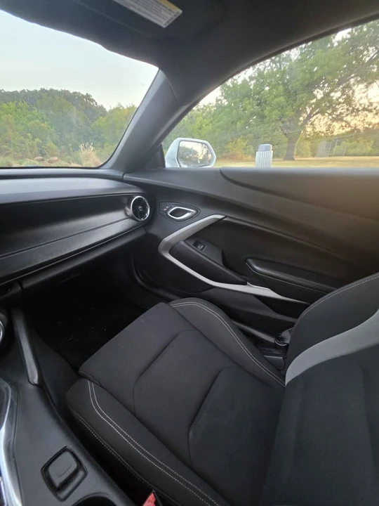 2018 Chevrolet Camaro 6th Gen - Image 12 of 13