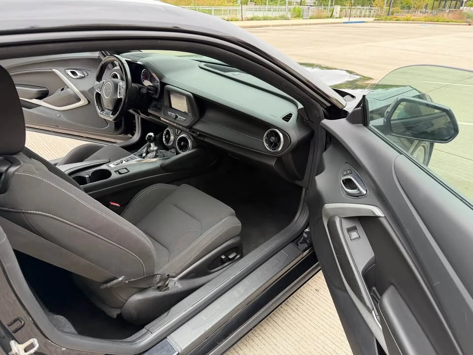 2018 Chevrolet Camaro 6th Gen - Image 10 of 15