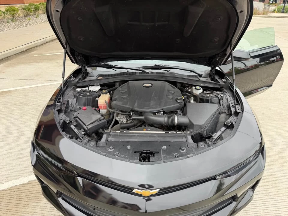 2018 Chevrolet Camaro 6th Gen - Image 8 of 15