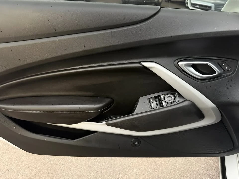 2018 Chevrolet Camaro 6th Gen - Image 15 of 20