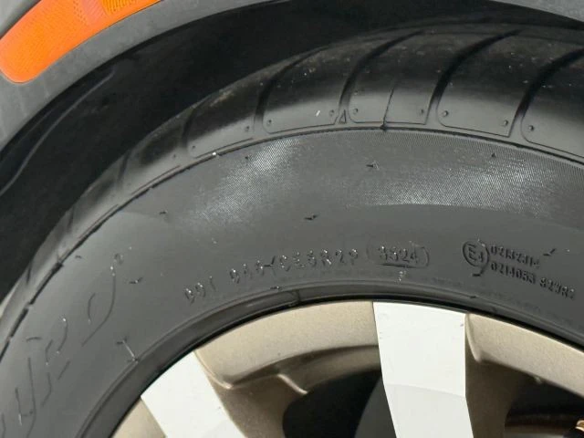 2018 Chevrolet Camaro 6th Gen - Image 24 of 31