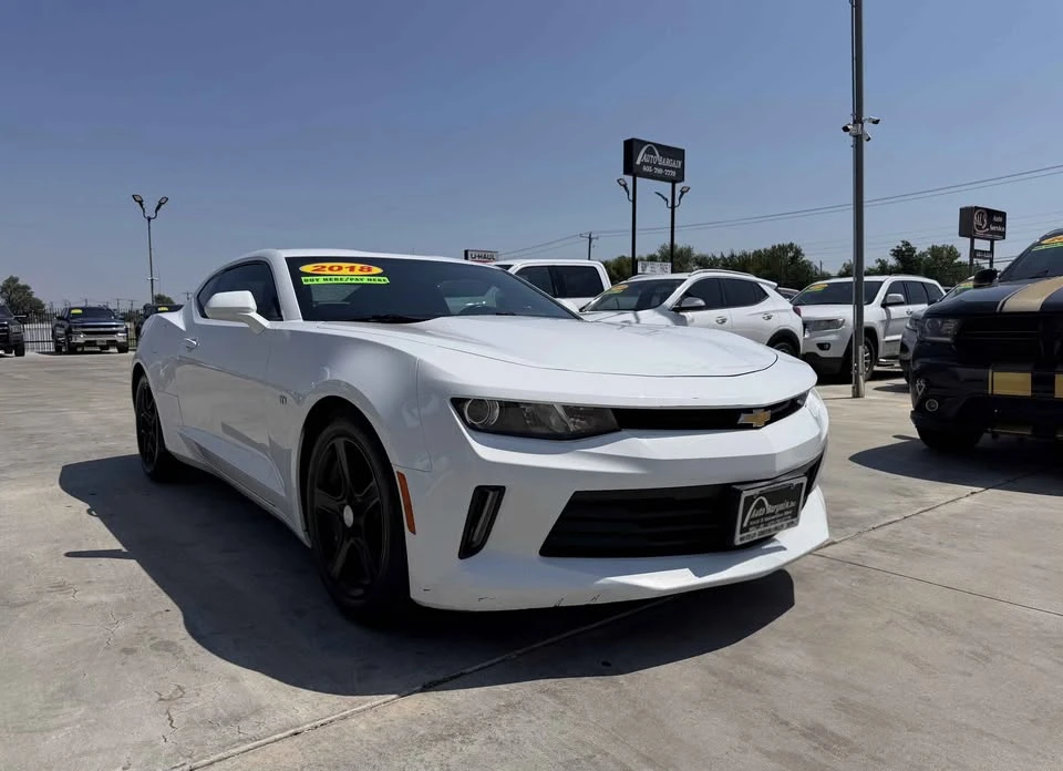 2018 Chevrolet Camaro 6th Gen - Image 4 of 11