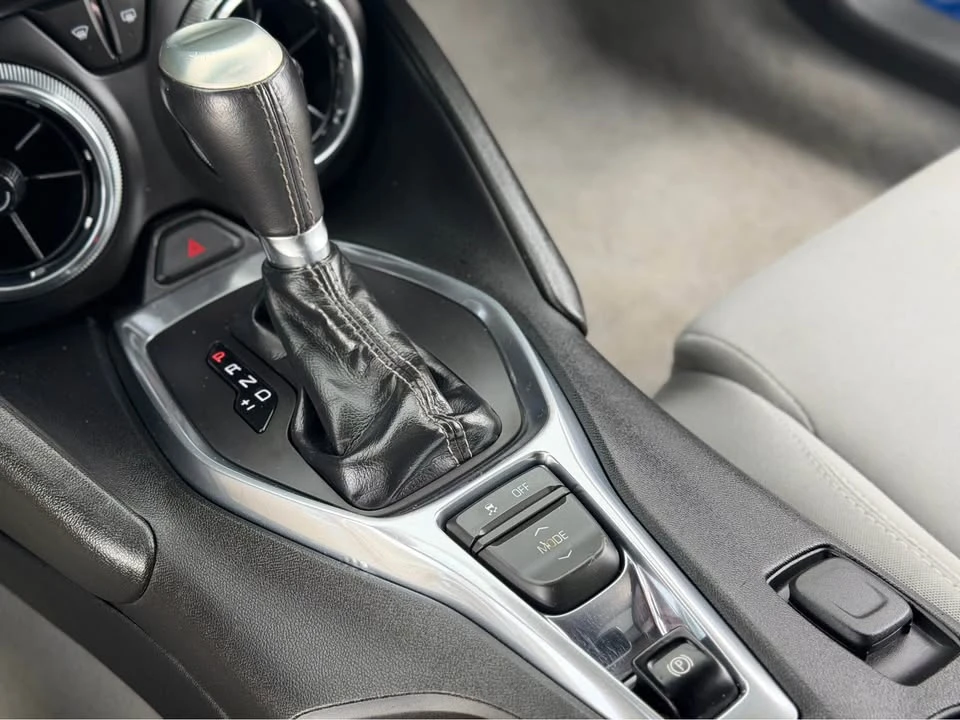 2018 Chevrolet Camaro 6th Gen - Image 15 of 20
