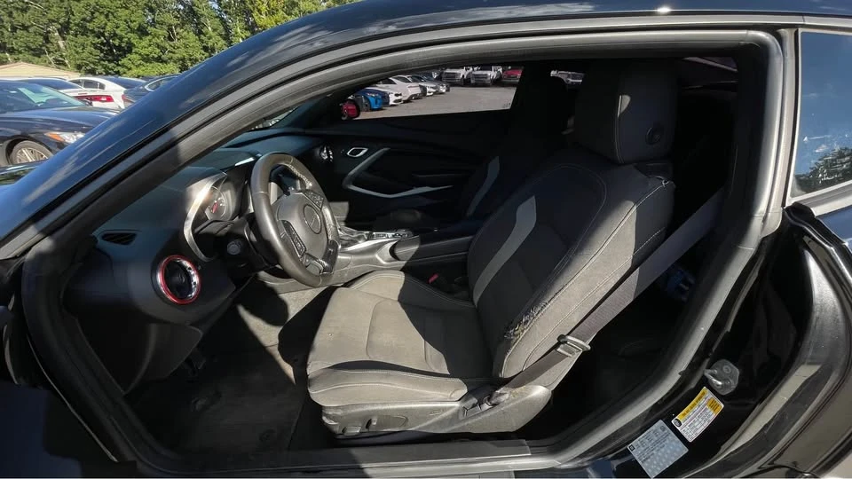 2018 Chevrolet Camaro 6th Gen - Image 8 of 19