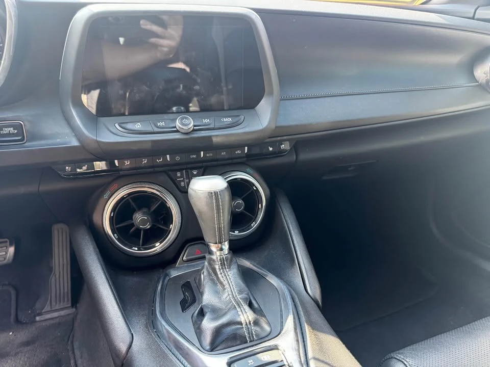 2018 Chevrolet Camaro 6th Gen - Image 14 of 15