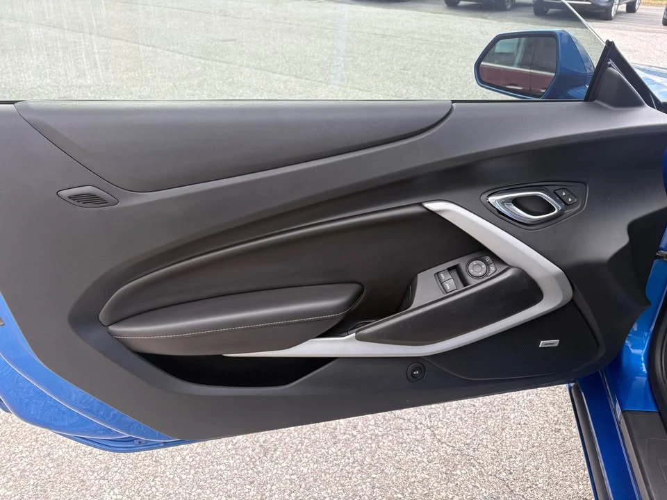 2018 Chevrolet Camaro 6th Gen - Image 9 of 16