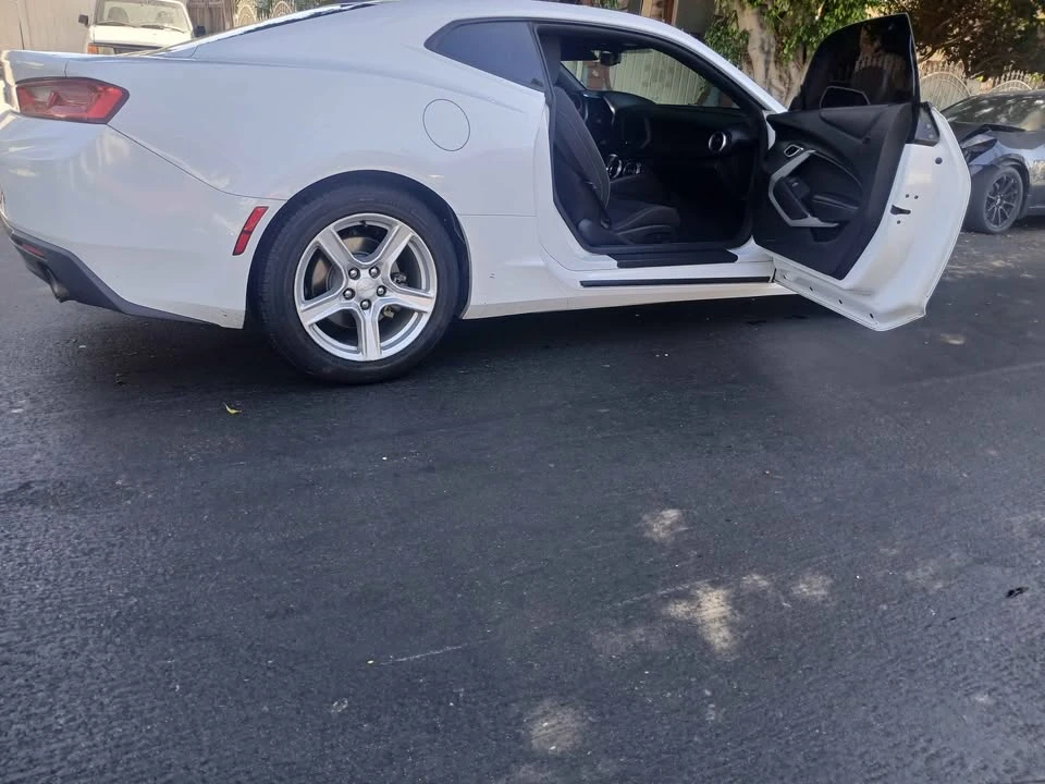 2018 Chevrolet Camaro 6th Gen - Image 4 of 20