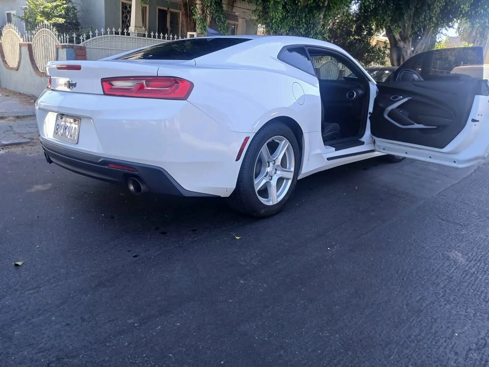 2018 Chevrolet Camaro 6th Gen - Image 18 of 20
