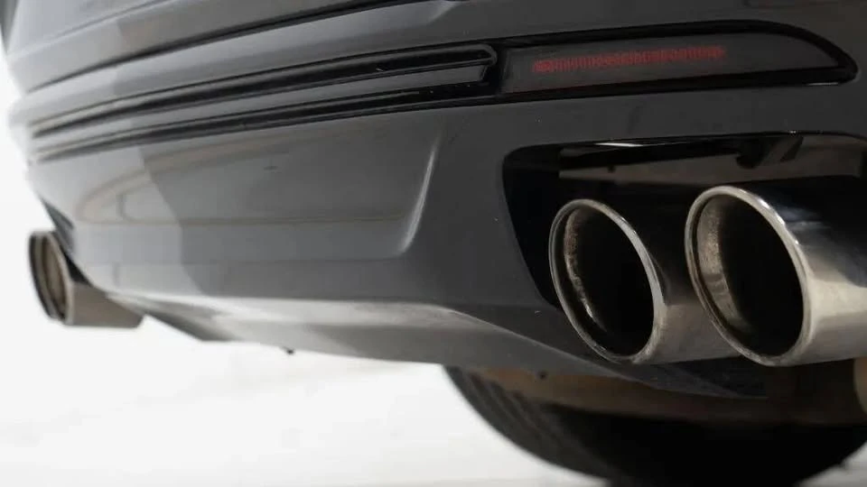2018 Chevrolet Camaro 6th Gen - Image 16 of 20