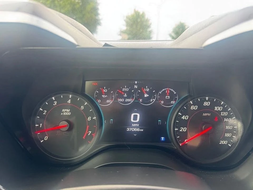 2018 Chevrolet Camaro 6th Gen - Image 15 of 17