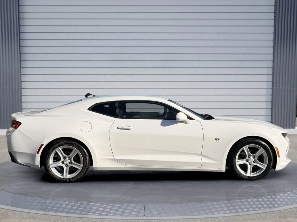 2018 Chevrolet Camaro 6th Gen - Image 6 of 10