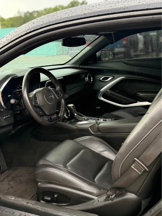 2018 Chevrolet Camaro SS 6th Gen - Image 5 of 8