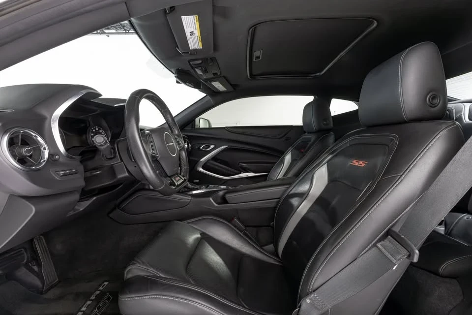 2018 Chevrolet Camaro SS 6th Gen - Image 9 of 13