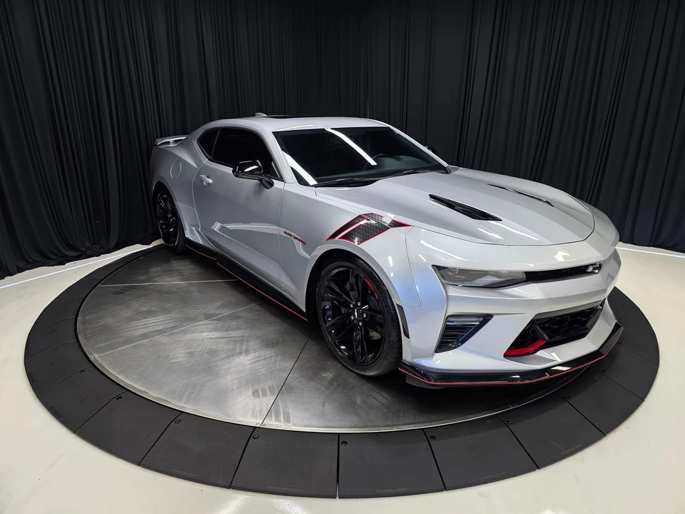 2018 Chevrolet Camaro SS 6th Gen - Image 7 of 31