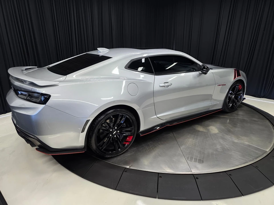 2018 Chevrolet Camaro SS 6th Gen - Image 13 of 31