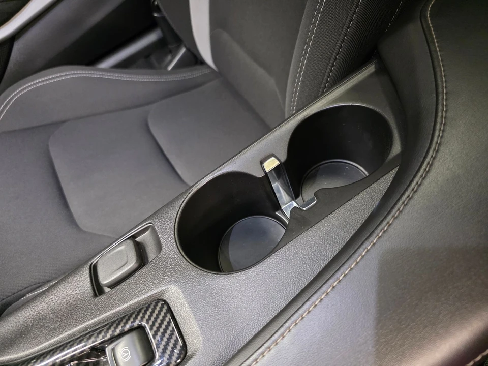2018 Chevrolet Camaro SS 6th Gen - Image 26 of 31