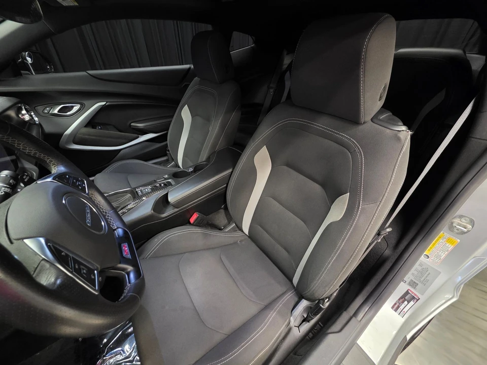 2018 Chevrolet Camaro SS 6th Gen - Image 18 of 31
