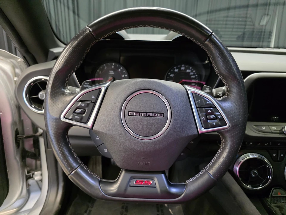 2018 Chevrolet Camaro SS 6th Gen - Image 20 of 31