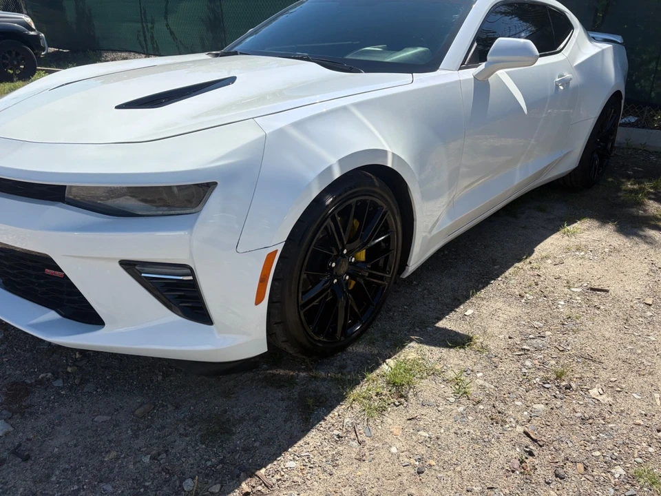 2018 Chevrolet Camaro SS 6th Gen - Image 16 of 21