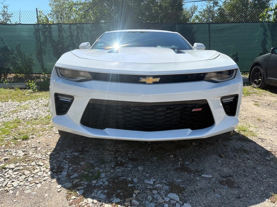 2018 Chevrolet Camaro SS 6th Gen - Image 15 of 21