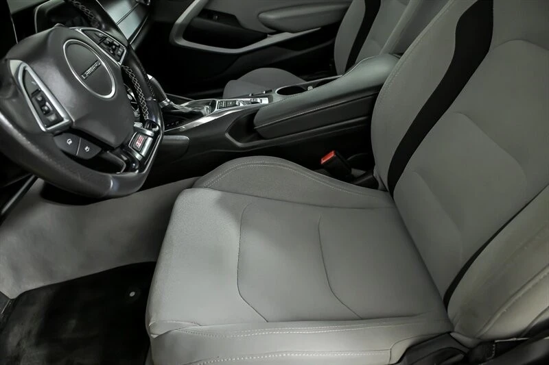 2018 Chevrolet Camaro SS 6th Gen - Image 15 of 30
