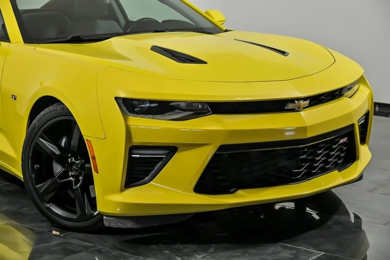 2018 Chevrolet Camaro SS 6th Gen - Image 2 of 30