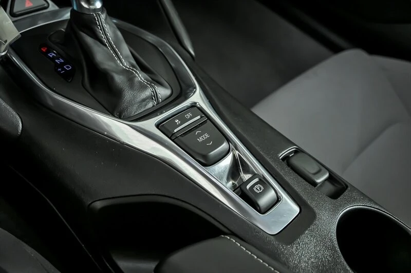 2018 Chevrolet Camaro SS 6th Gen - Image 29 of 30