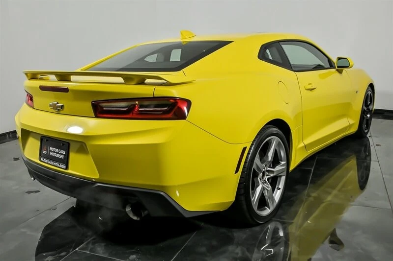 2018 Chevrolet Camaro SS 6th Gen - Image 9 of 30