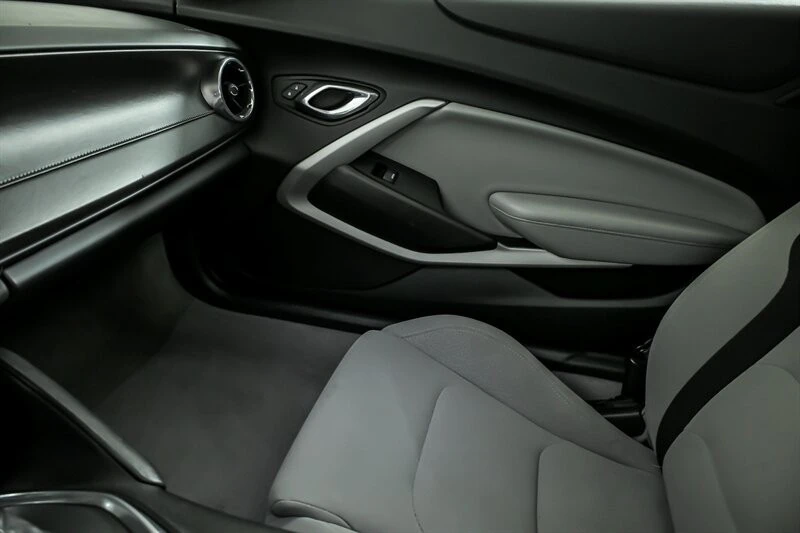 2018 Chevrolet Camaro SS 6th Gen - Image 30 of 30