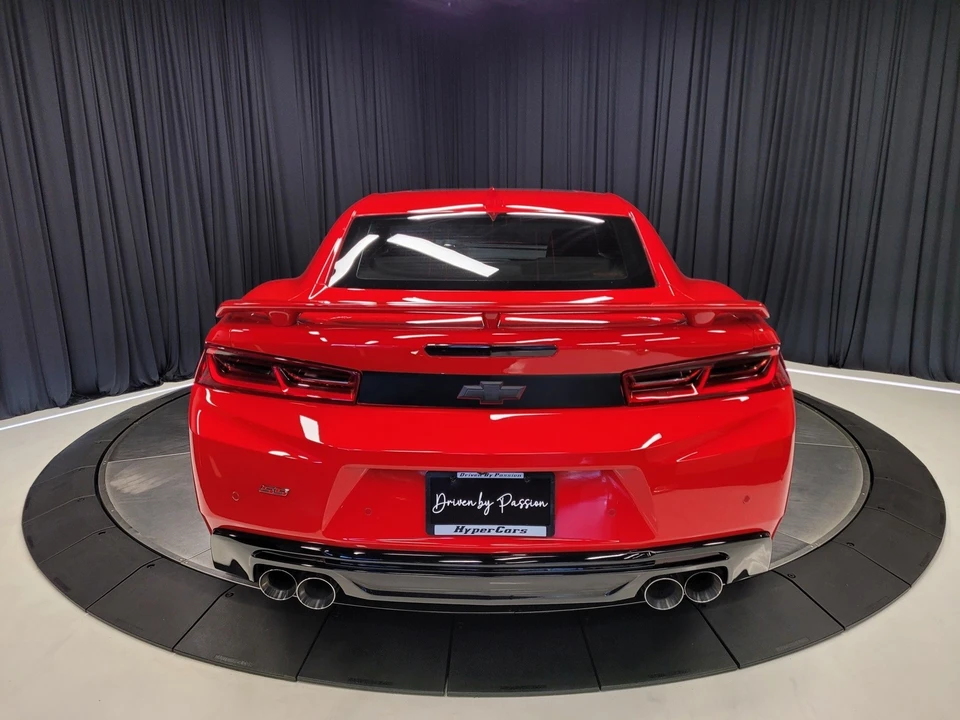 2018 Chevrolet Camaro SS 6th Gen - Image 10 of 12