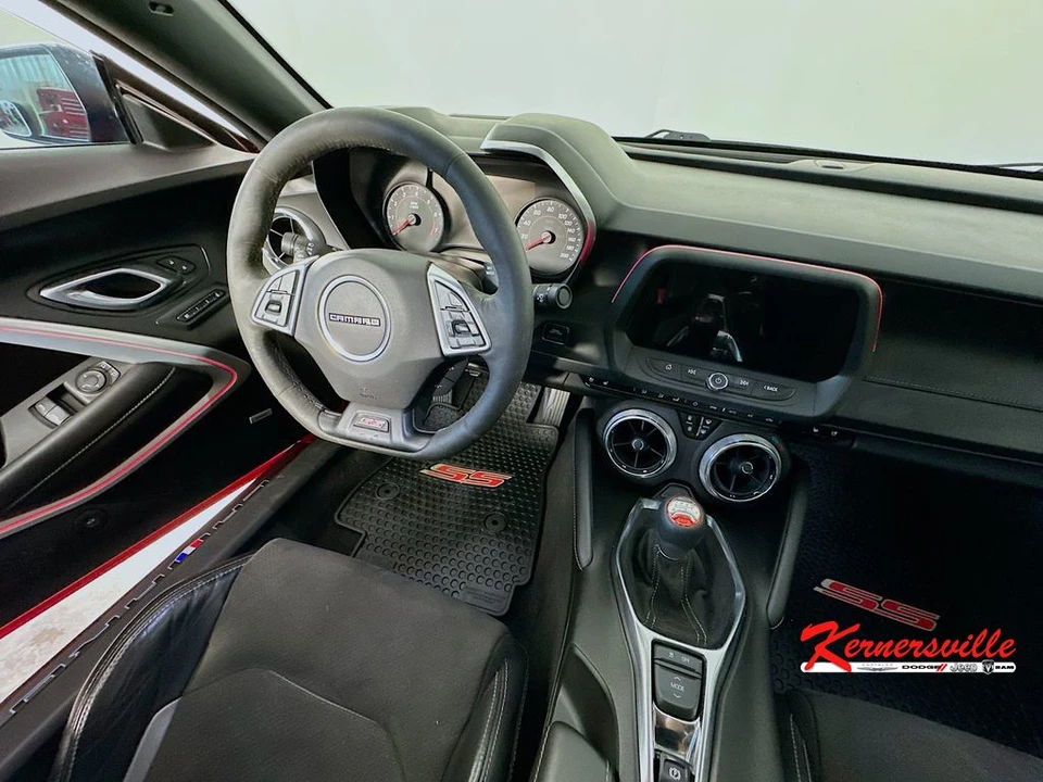 2018 Chevrolet Camaro SS 6th Gen - Image 9 of 24