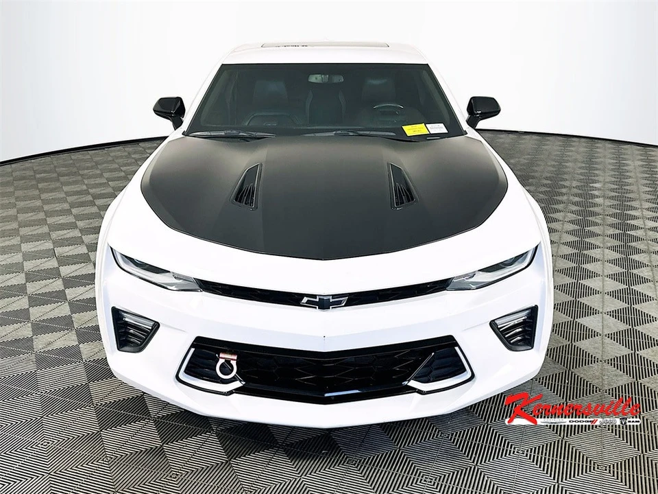 2018 Chevrolet Camaro SS 6th Gen - Image 2 of 21